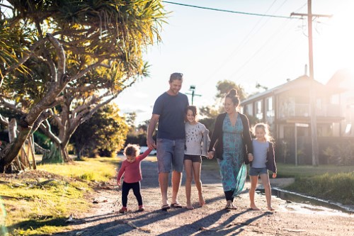 Advertisers fail to keep up with the changing Aussie family